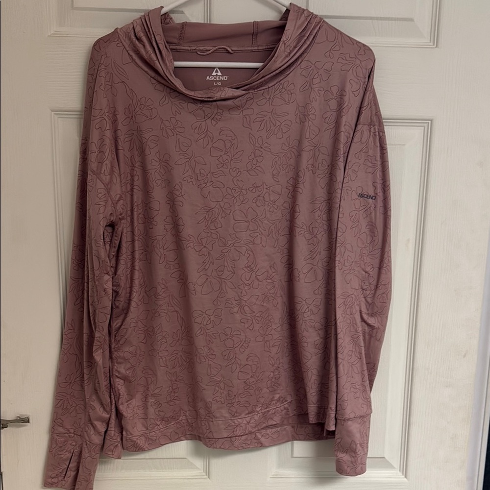Ascend Women's Top in Dusty Pink